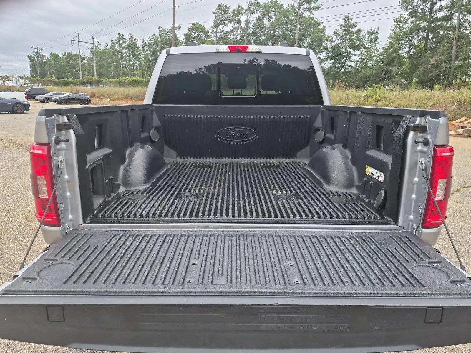 Used 2021 Iconic Silver Metallic Ford XLT image 31