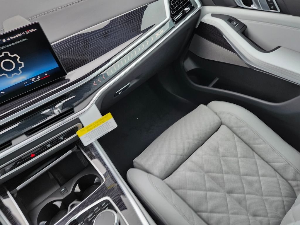 New 2026 Gray BMW xDrive40i image 13