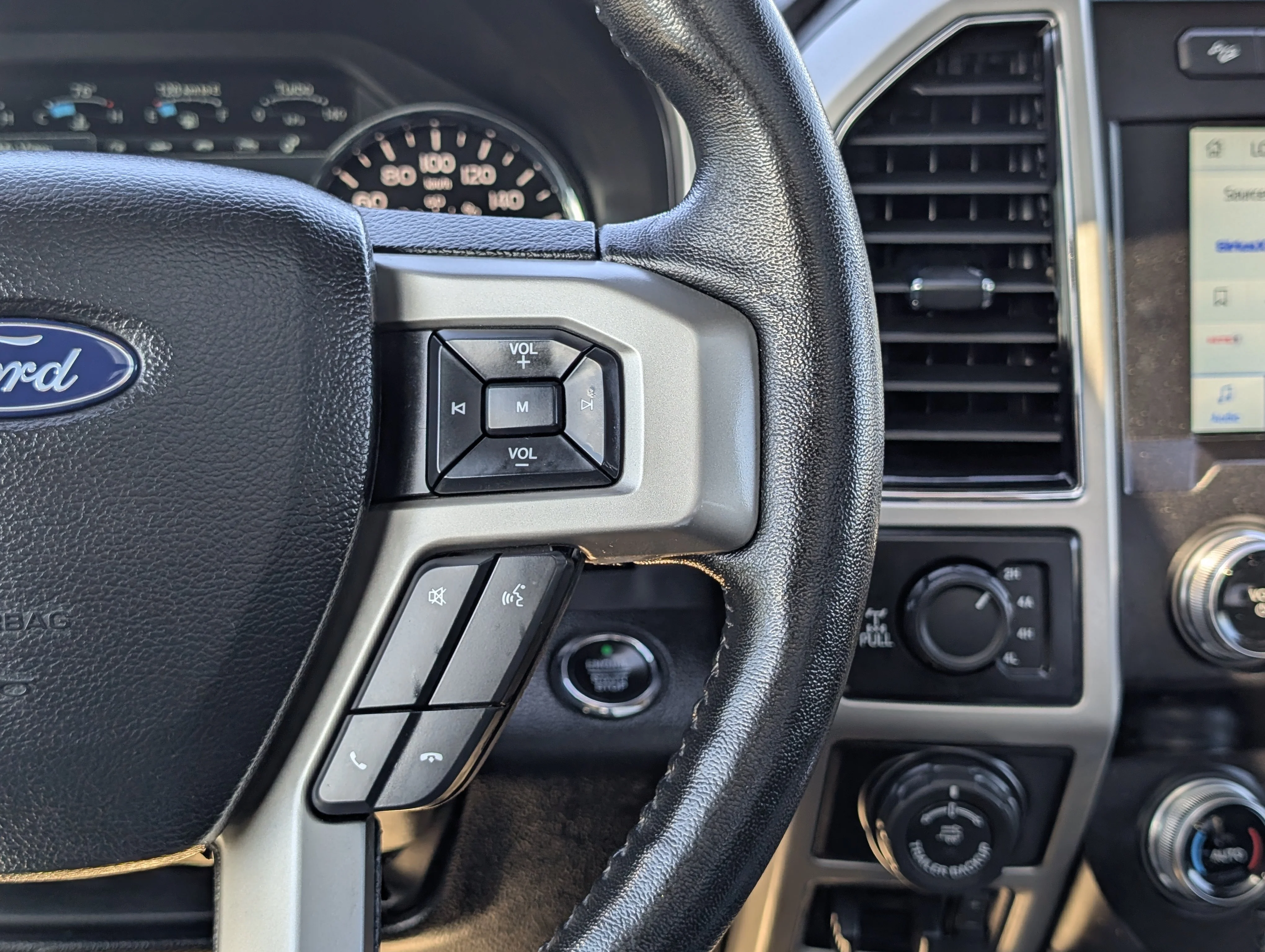 Used 2019 Magnetic Ford XL 4WD SuperCrew 5.5