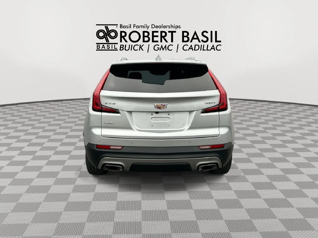 Used 2019 RADIANT SILVER METALLIC Cadillac AWD Premium Luxury image 7
