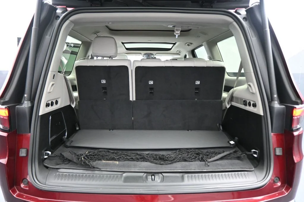 Used 2023 Red Jeep Series II image 27