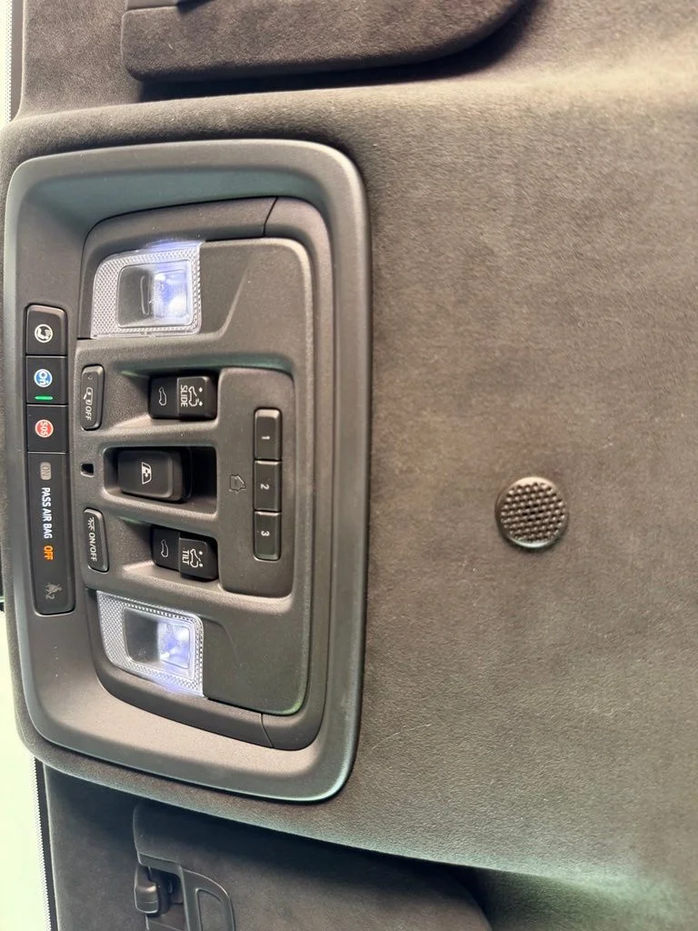 Used 2024 Black GMC Denali Ultimate image 26
