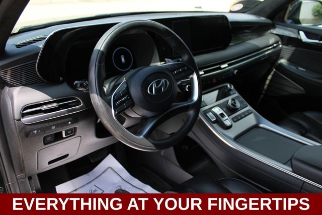 Used 2025 Green Hyundai Calligraphy image 2