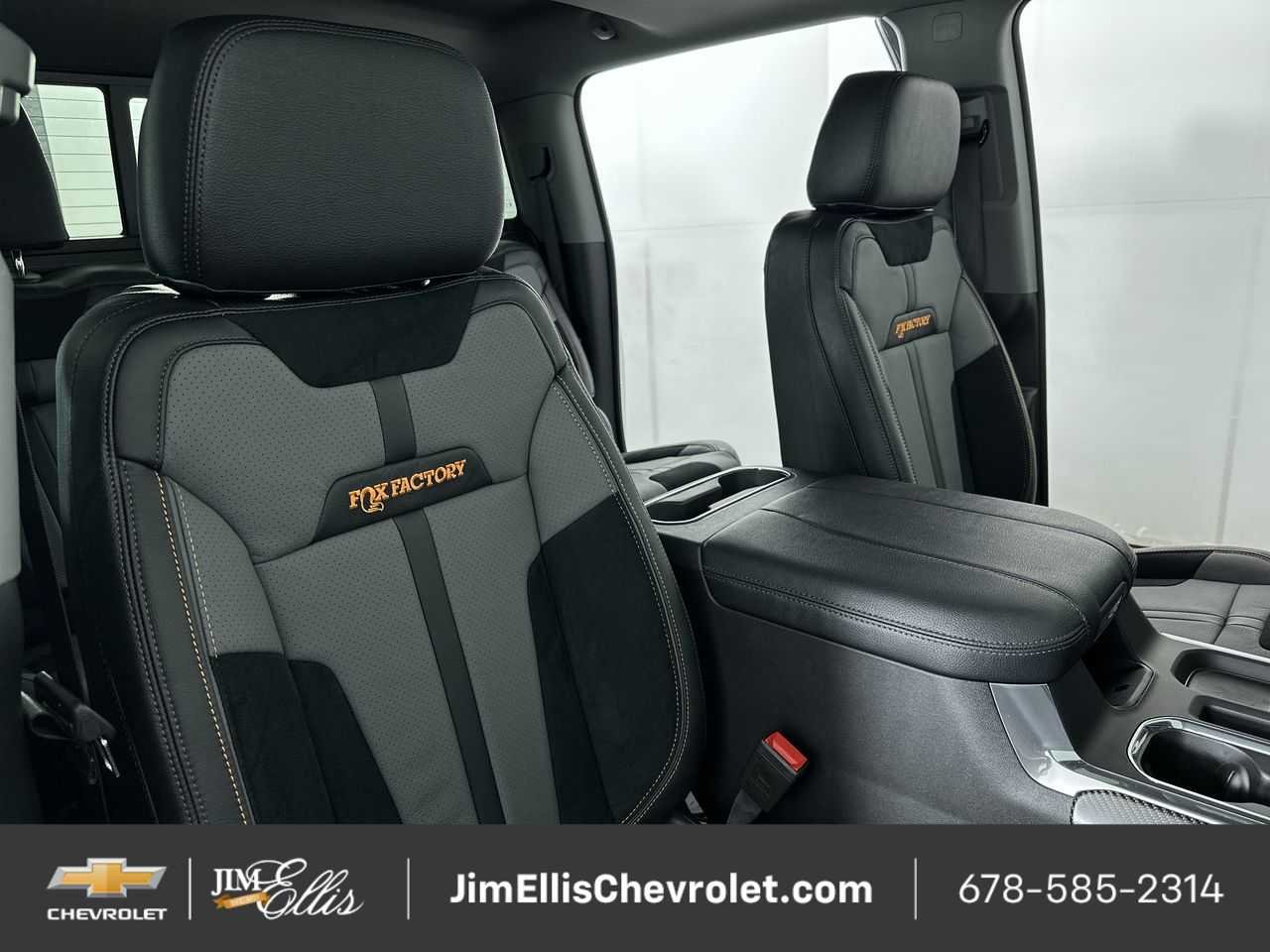 2025 Chevrolet Silverado 1500 LTZ - Photo 56
