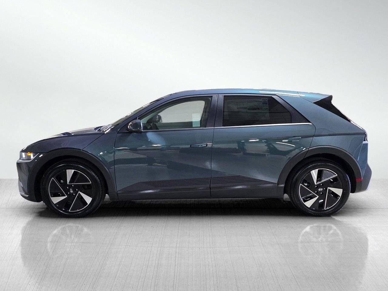 New 2026 Digital Teal Hyundai SEL image 4