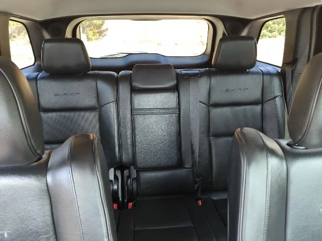 Used 2018 Black Jeep Summit image 22