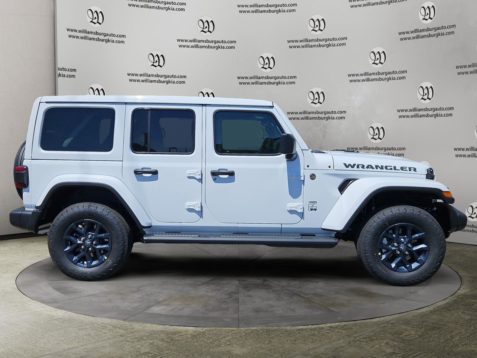 New 2026 Bright White Clear-Coat Exterior Paint Jeep 85th Anniversary Edition image 6
