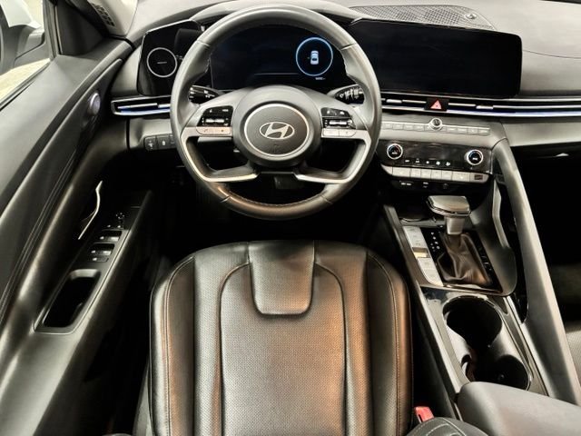 Used 2024 White Hyundai Limited image 12