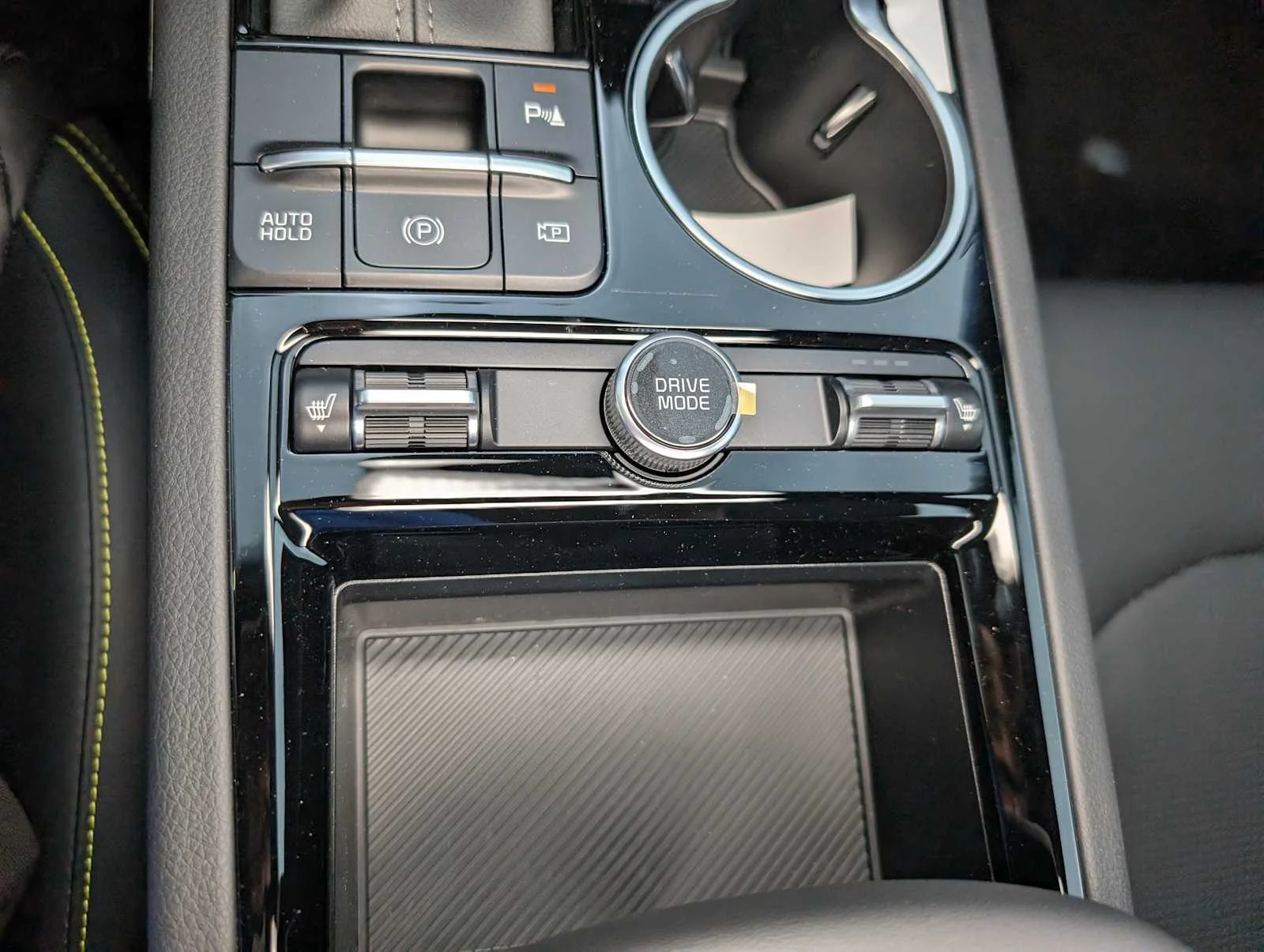 New 2026 Steel Matte Gray Kia GT image 23
