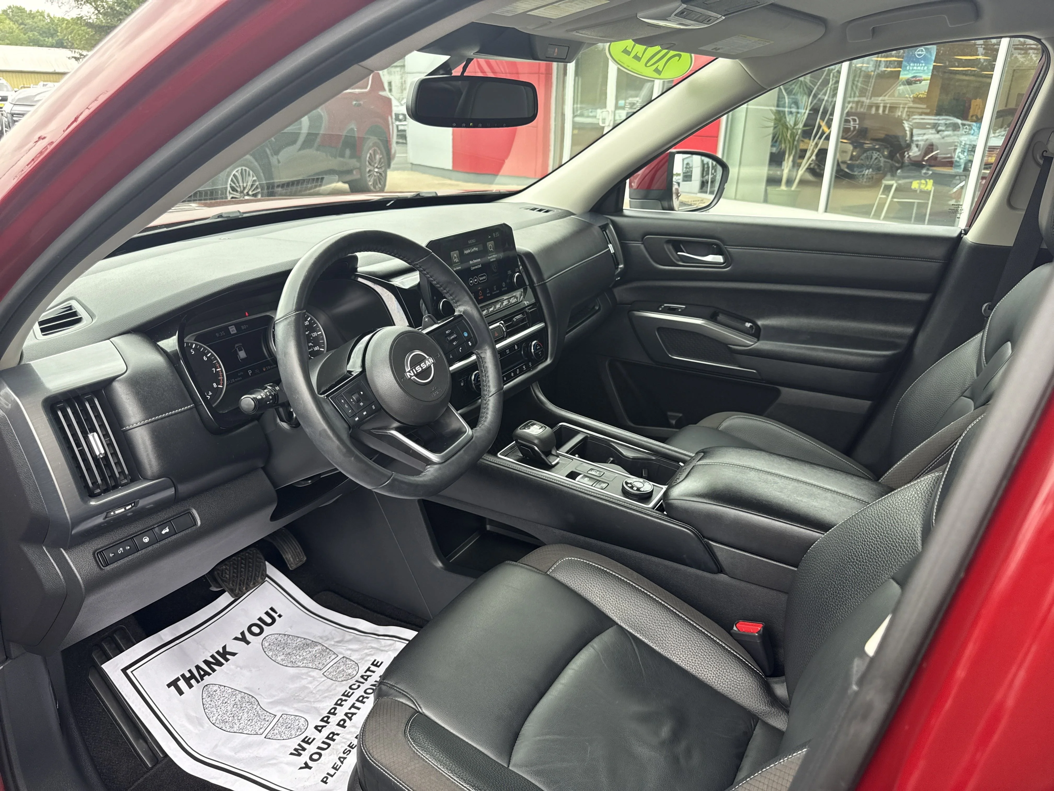 2022 Nissan Pathfinder SL - Photo 16