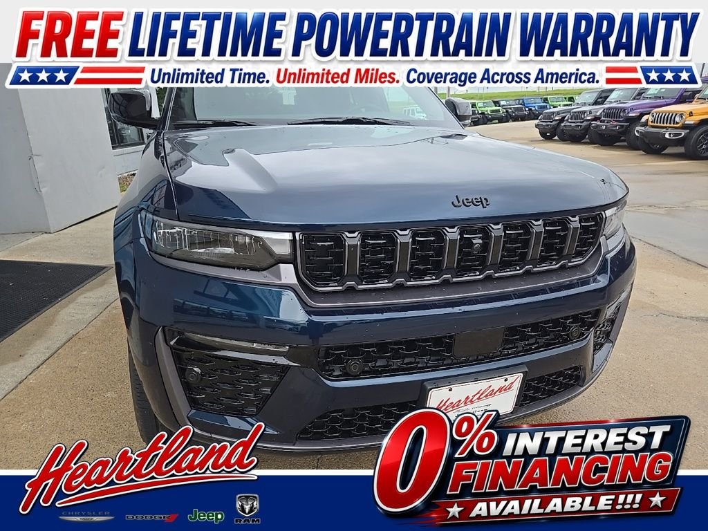 New 2026 Fathom Blue Pearl-Coat Exterior Paint Jeep Limited Reserve image 16