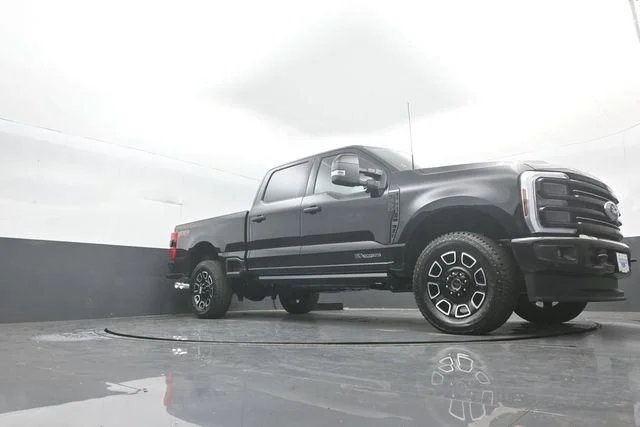 New 2026 Agate Black Metallic Ford F-350® Platinum® image 31