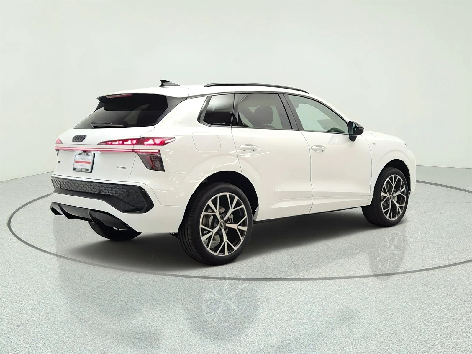 New 2026 Arkona White Audi S line quattro image 5