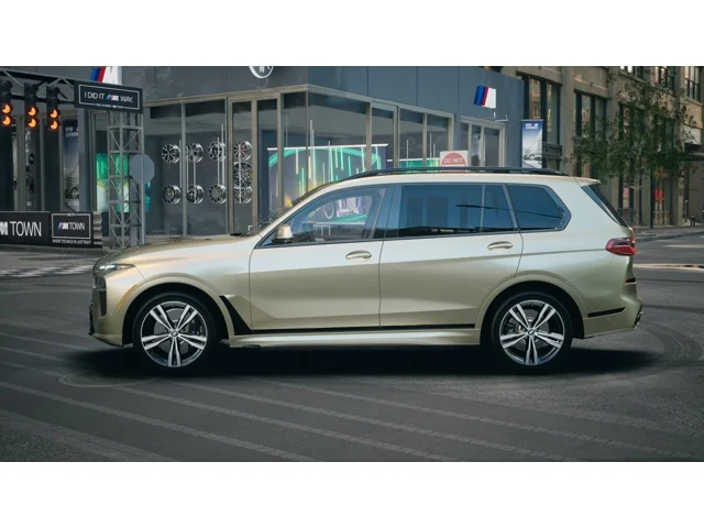 New 2027 Manhattan Green Metallic BMW  image 4