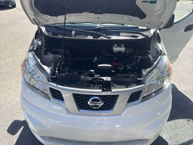 Used 2020 White Nissan S image 29