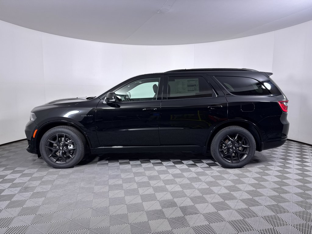 New 2026 Diamond Black Clear-Coat Exterior Paint Dodge GT Plus HEMI V8 image 15