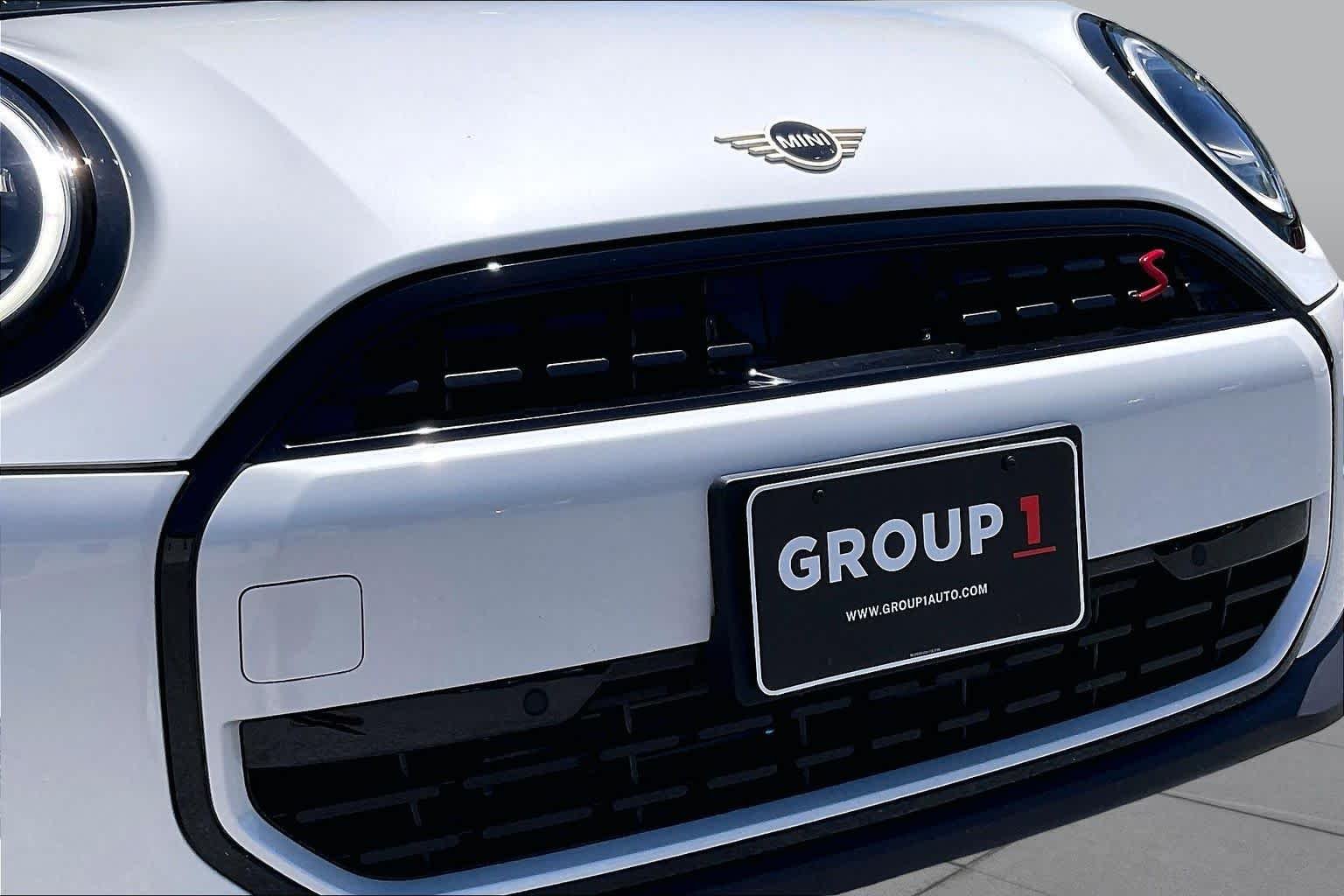 Used 2025 Nanuq White Metallic MINI Cooper S image 28