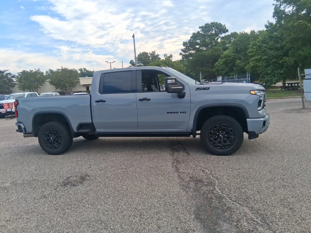 Used 2024 Gray Chevrolet LTZ image 4