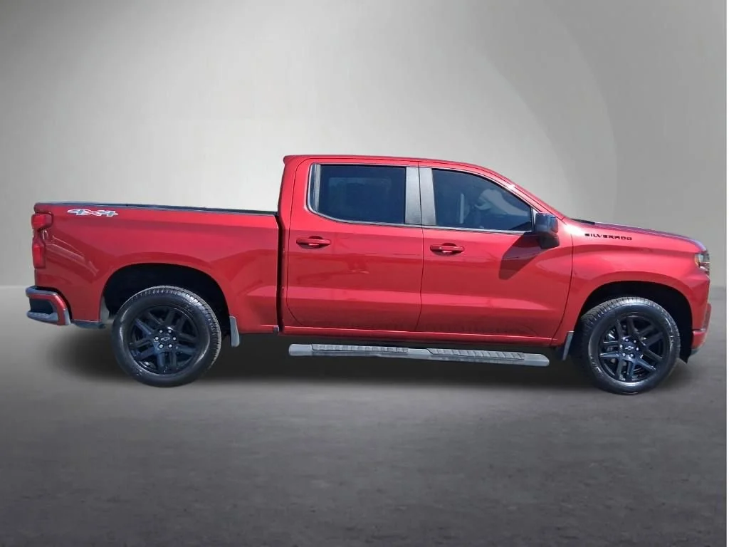 Used 2022 Chevrolet Silverado 1500 Limited RST with VIN 1GCUYEEL2NZ157185 for sale in Red Wing, Minnesota