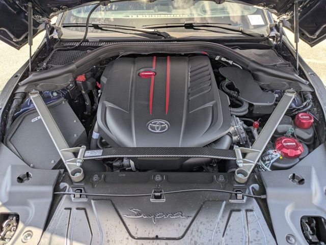 Used 2020 Blue Toyota 3.0 image 10