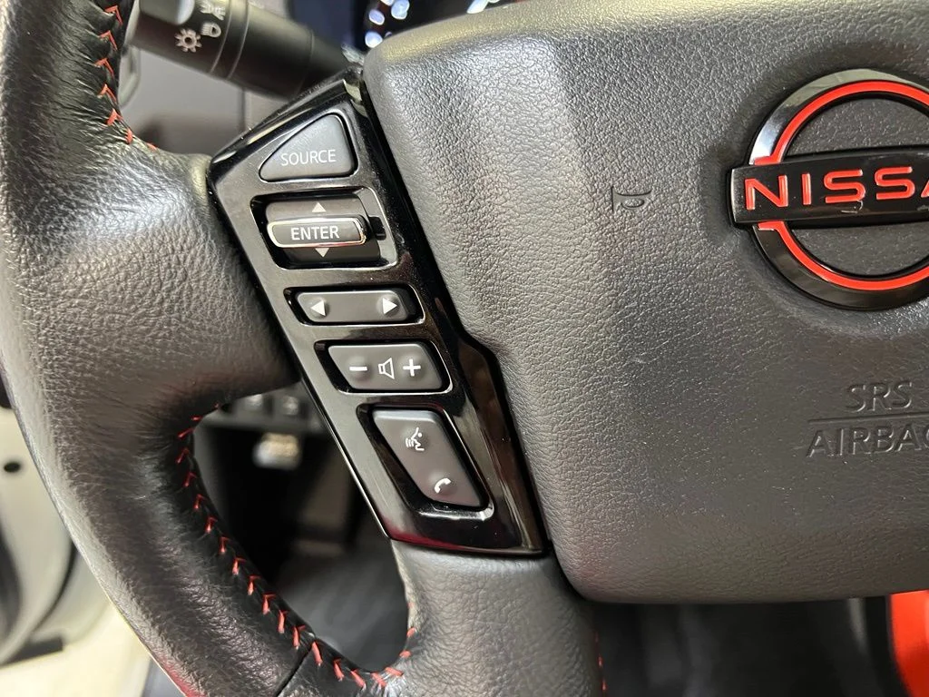Used 2024 White Nissan PRO-4X image 20