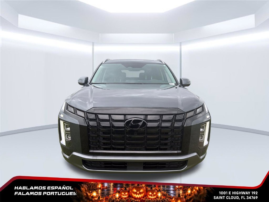 Used 2025 Gray Hyundai SEL Premium image 8