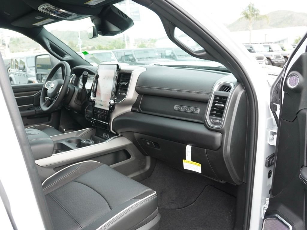 New 2026 Bright White Clear-Coat Exterior Paint RAM Laramie image 21
