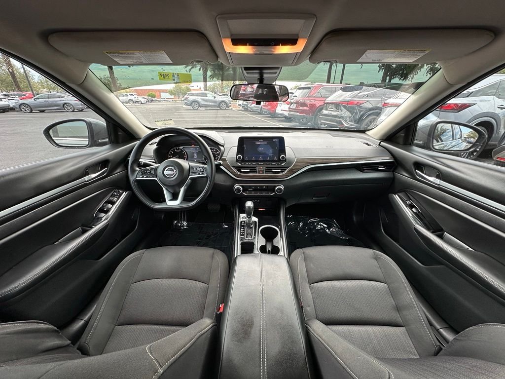 Used 2023 Gray Nissan 2.5 SV image 15