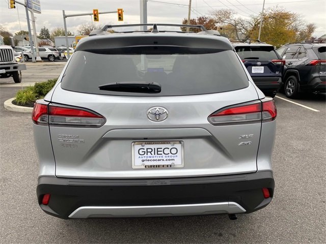 2026 Toyota Corolla Cross XLE photo 2