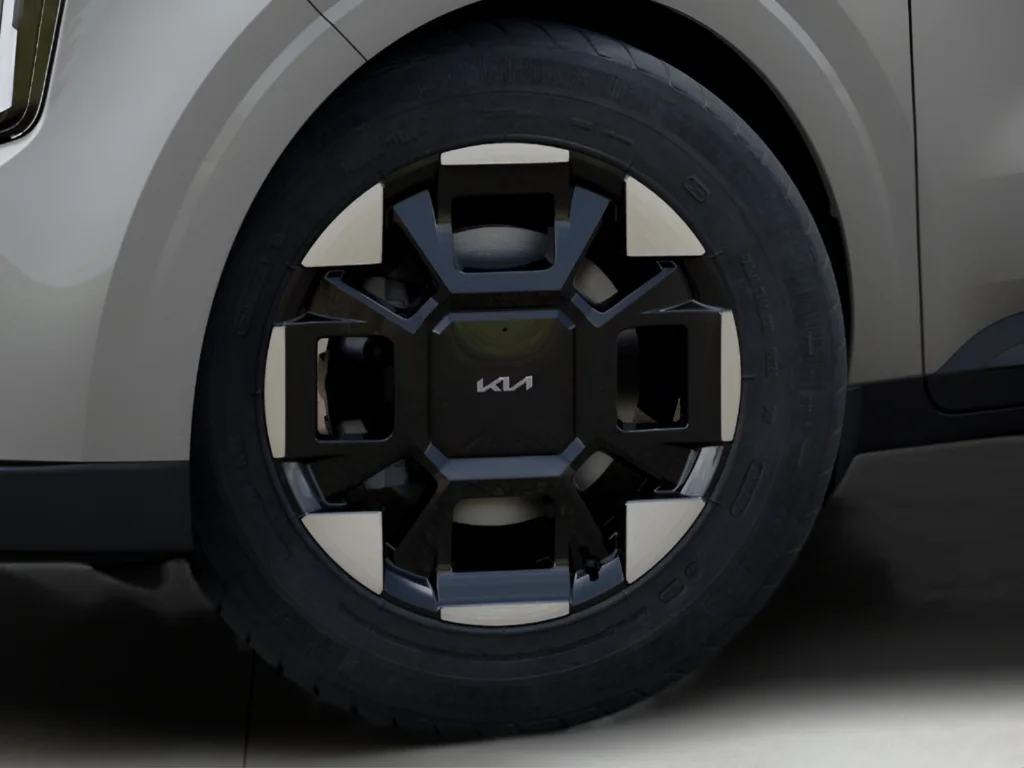 New 2027 Ivory Silver Kia EX image 24