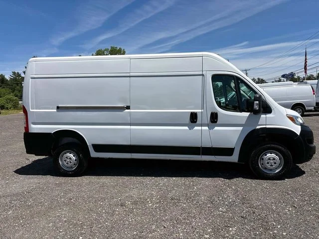 3C6LRVDG9PE550264