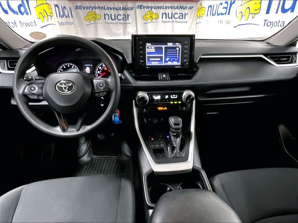 Used 2020 Gray Toyota LE image 21