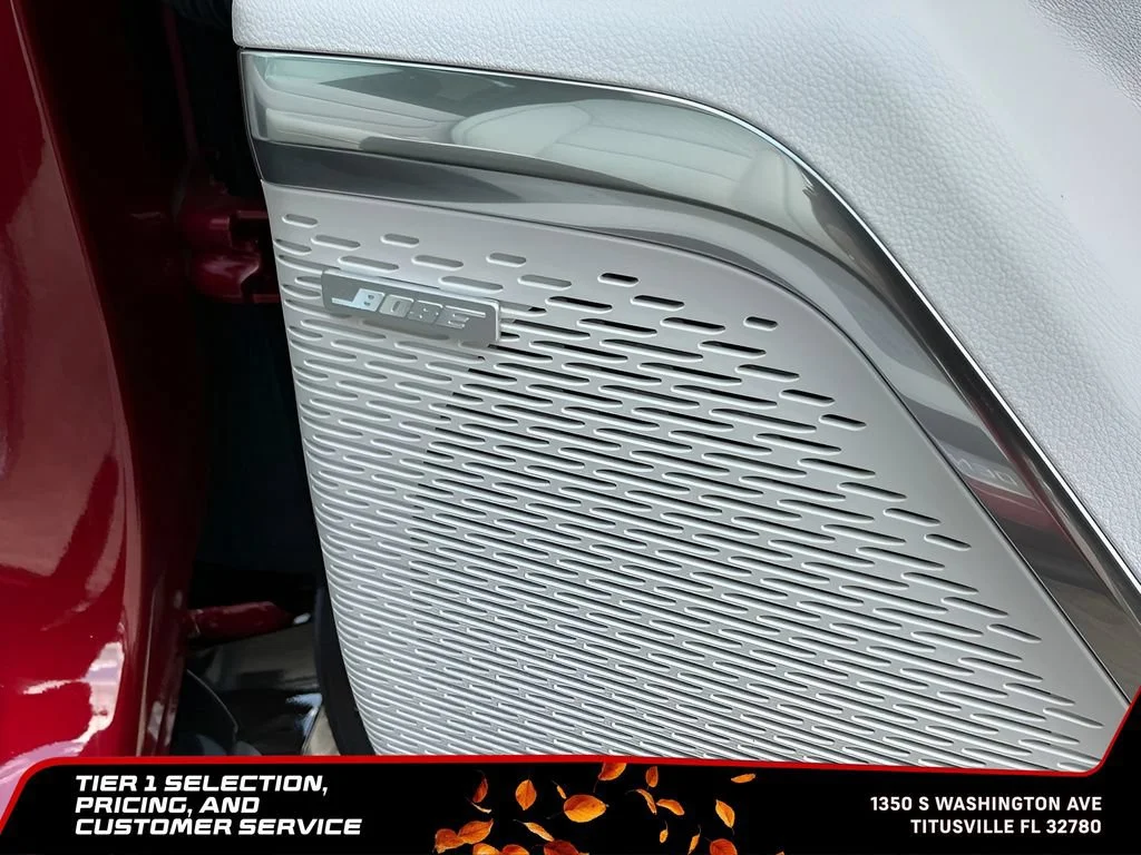 2026 GMC Acadia Denali - Photo 17