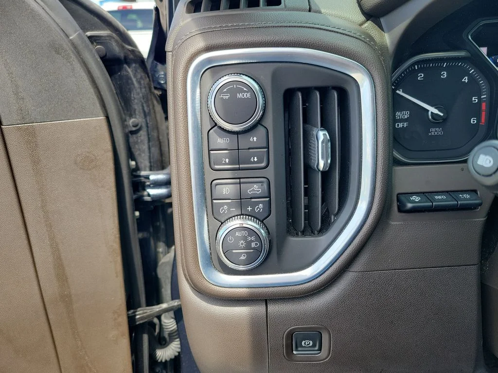 Used 2021 Dark Sky Metallic GMC Denali image 17
