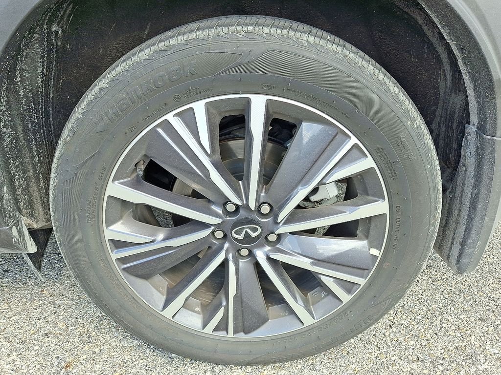 Used 2026 Gray INFINITI LUXE image 8