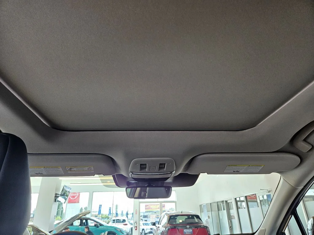 New 2026 Aurora Blue Pearl Metallic Nissan Platinum image 21