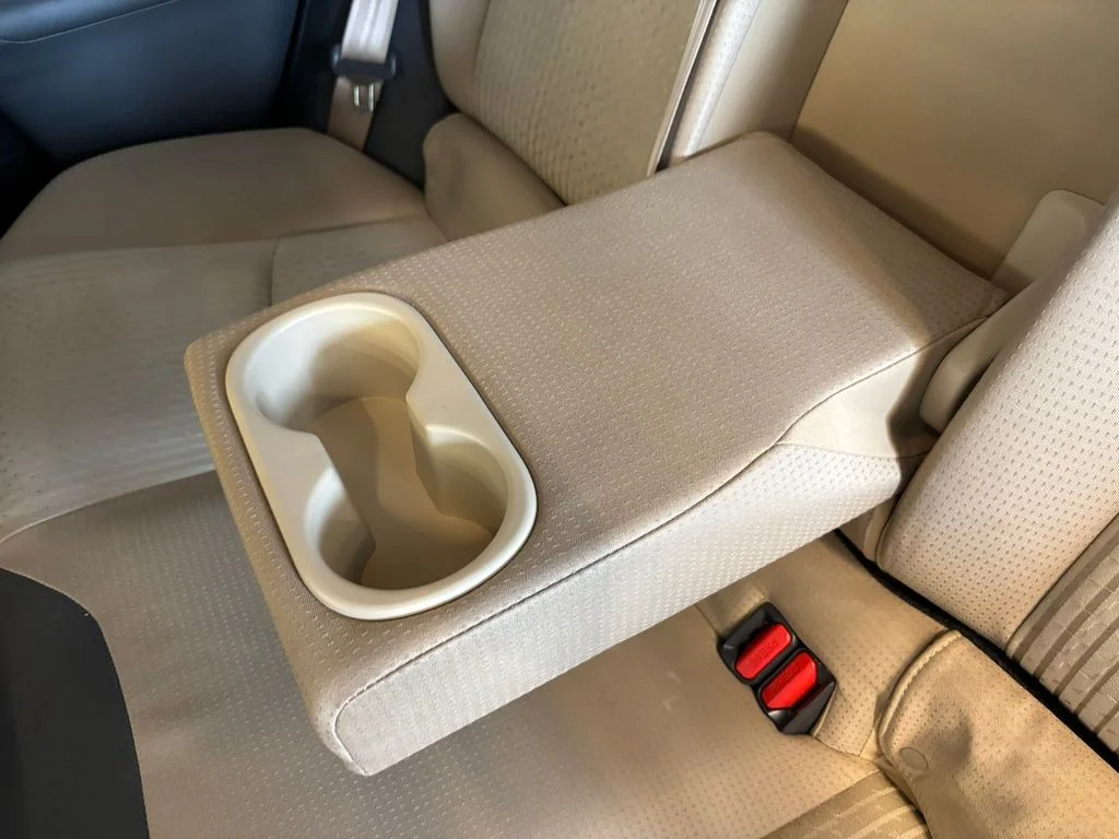 Used 2016 White Toyota Two image 27