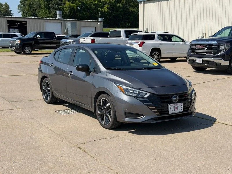 2023 Nissan Versa Sedan