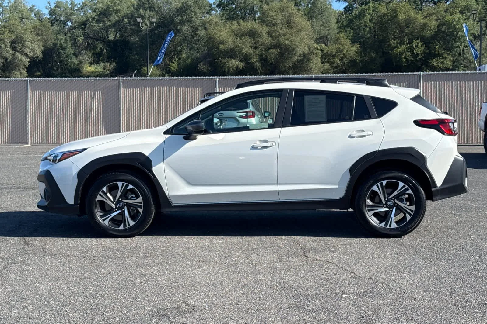 Used 2025 Crystal White Pearl Subaru Premium image 6
