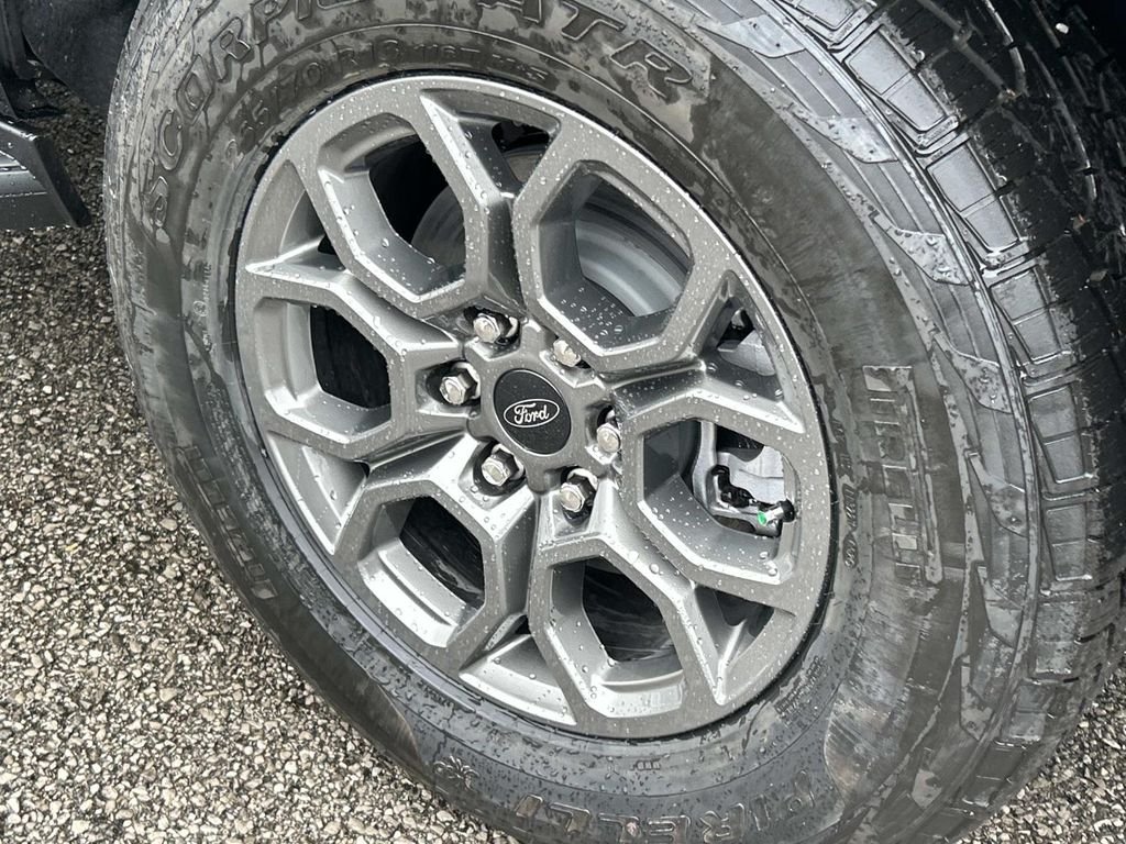 New 2026 Agate Black Metallic Ford Active image 11