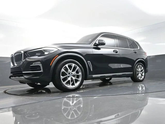 Used 2020 Black BMW sDrive40i image 53