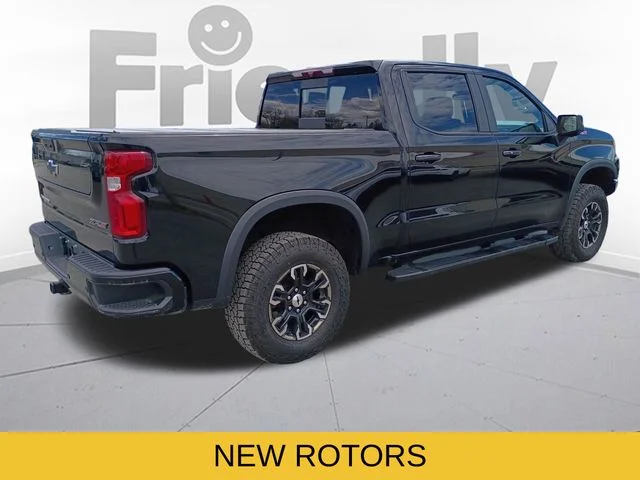 Used 2022 Black Chevrolet ZR2 image 5