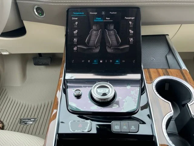 New 2026 White Cadillac Platinum Edition image 34