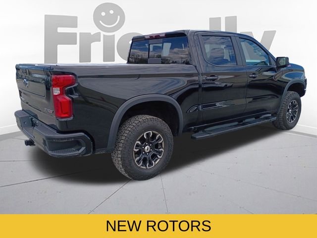 Used 2022 Black Chevrolet ZR2 image 5