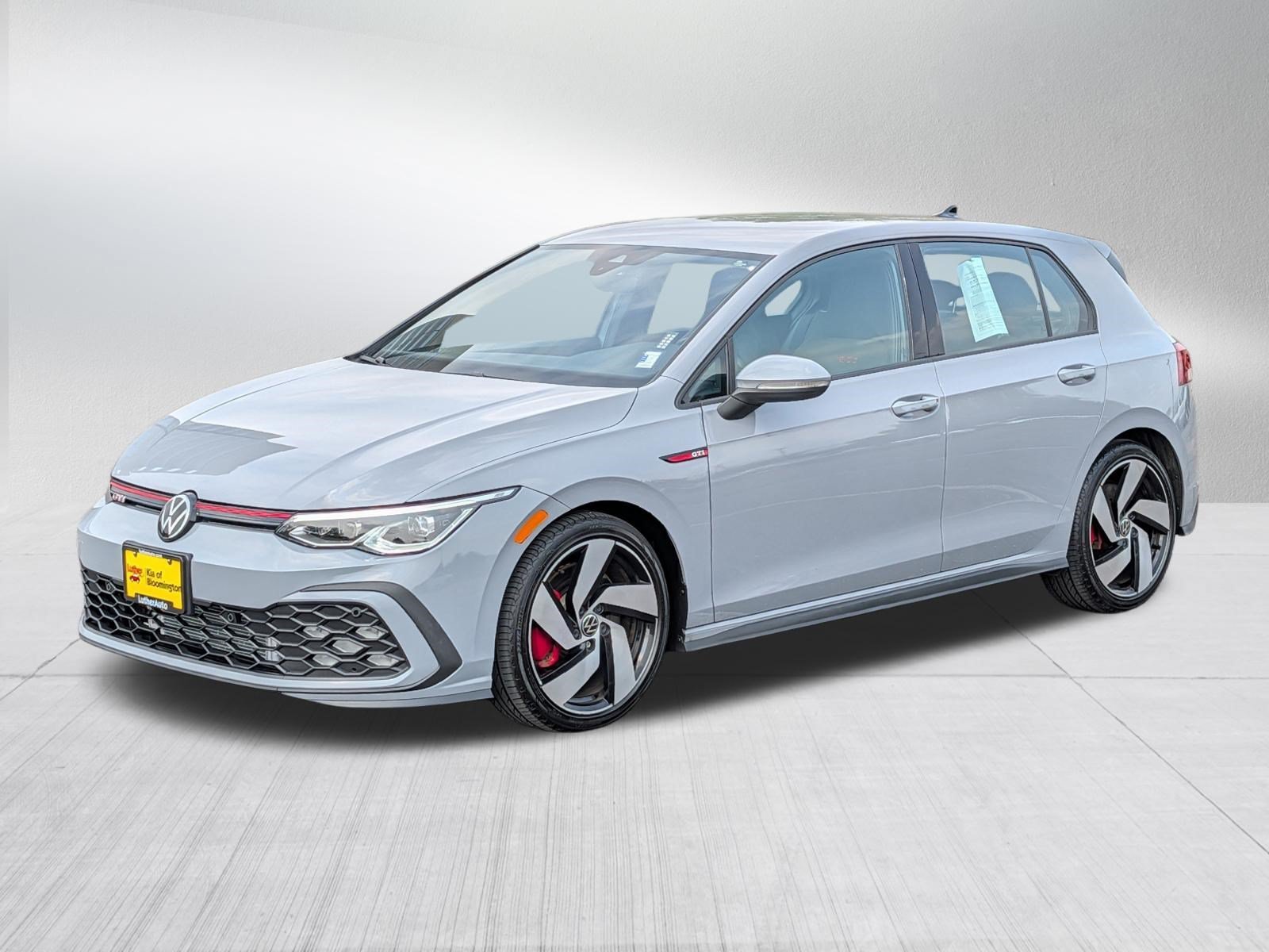 Used 2024 Moonstone Gray Volkswagen S image 3