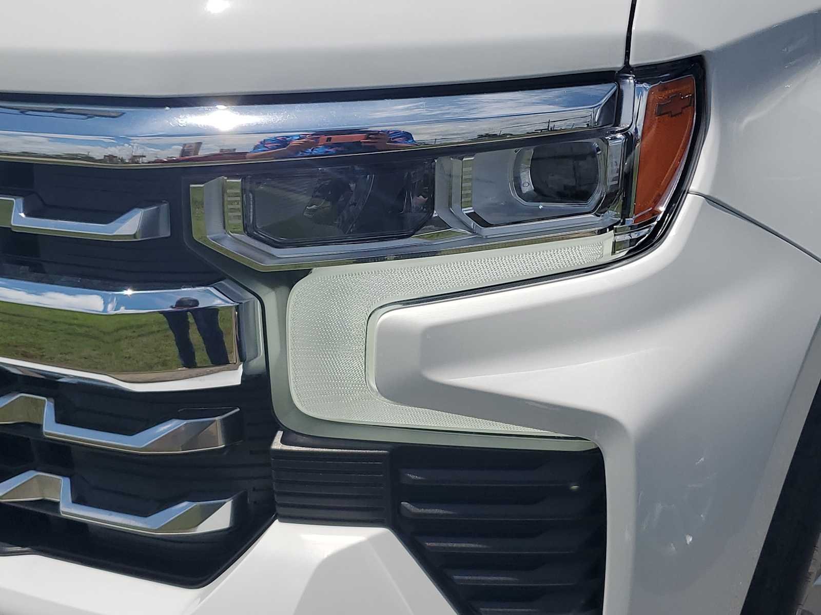 2026 Chevrolet Silverado 1500 LTZ - Photo 16