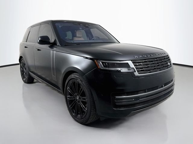 Certified Used 2023 Black Land Rover SE image 3
