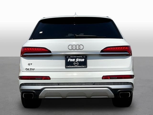 Used 2025  Audi 55 Premium image 6