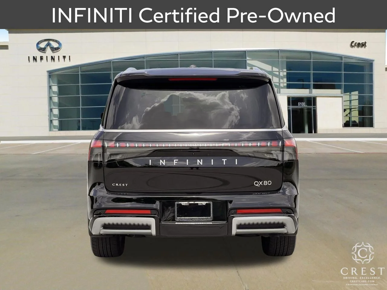 Certified Used 2026 Black Obsidian INFINITI LUXE image 4