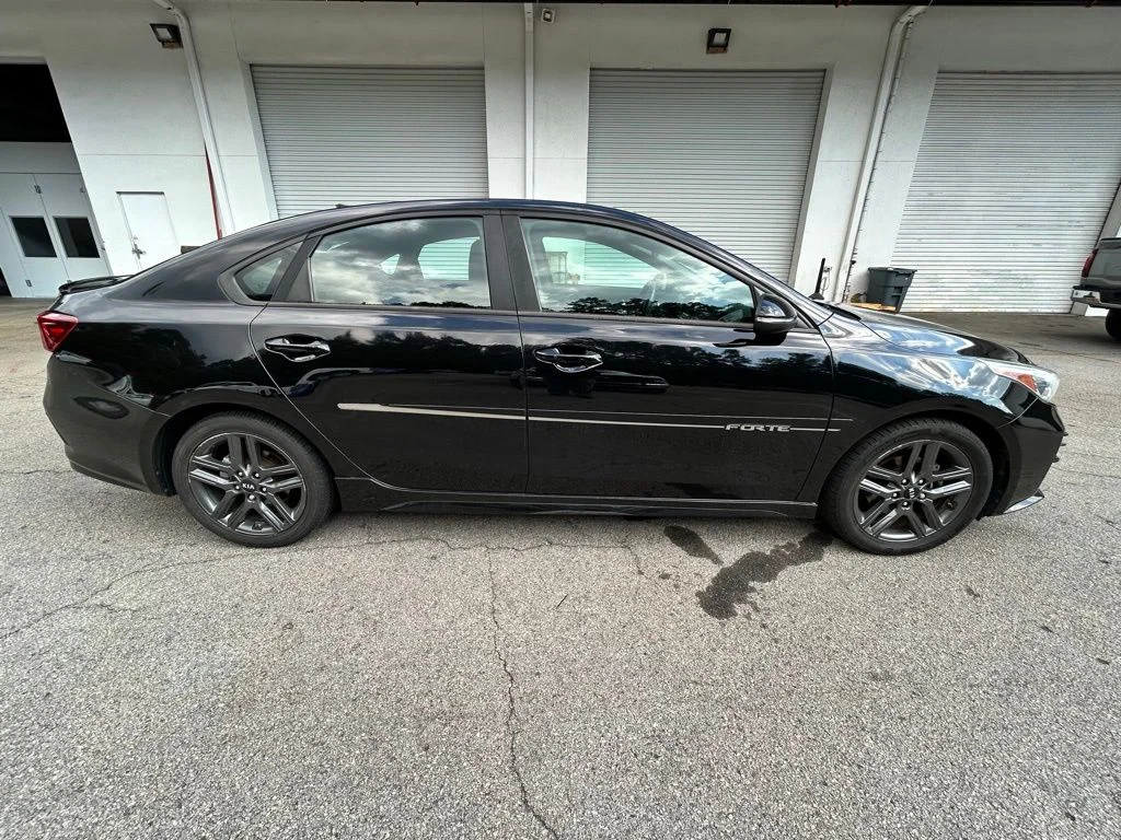 Used 2020 Black Kia GT-Line image 7
